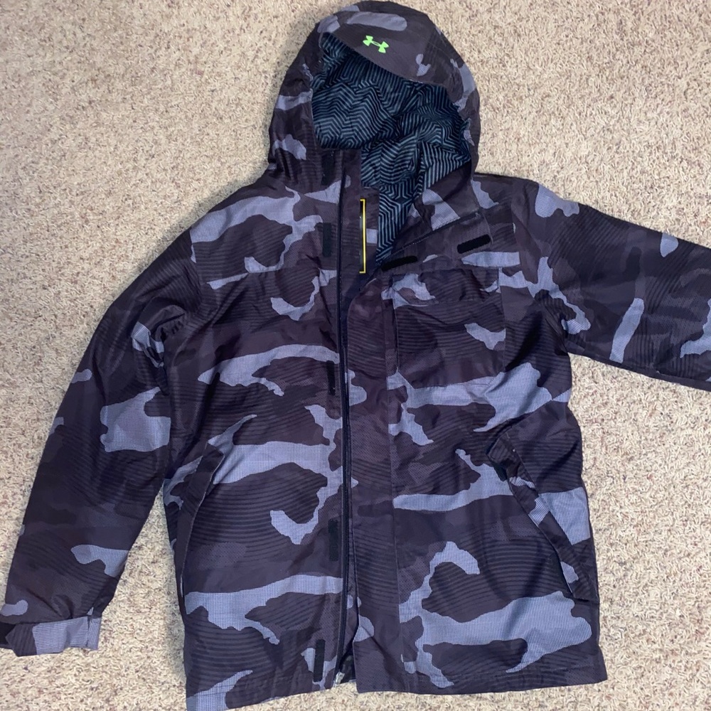 CAMO UNDER ARMOR WINTER JACKET
